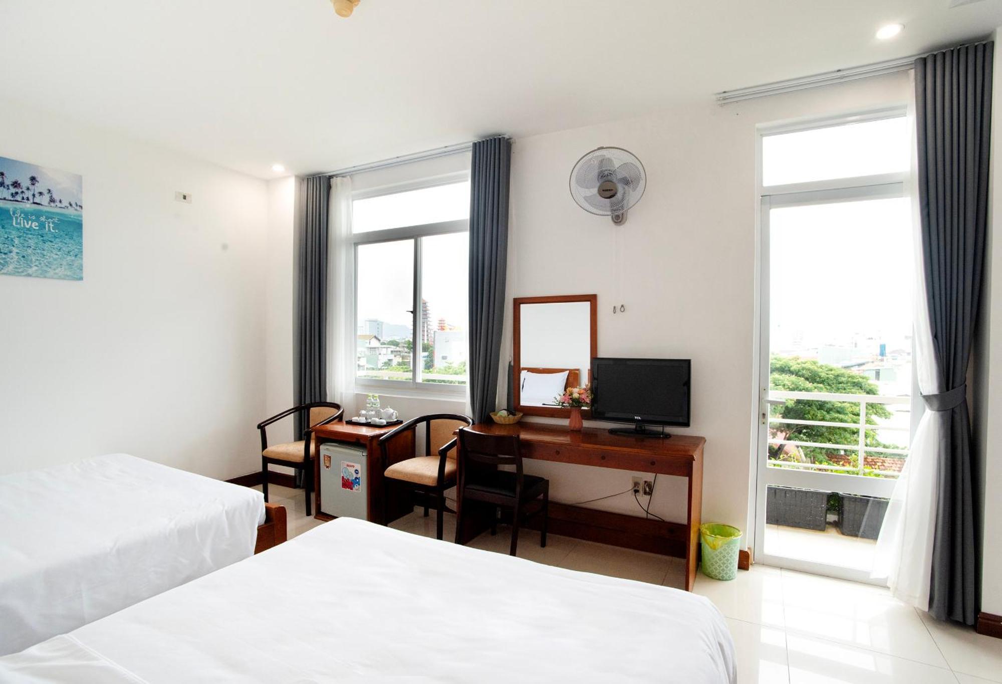 Eden Quy Nhon Hotel Экстерьер фото