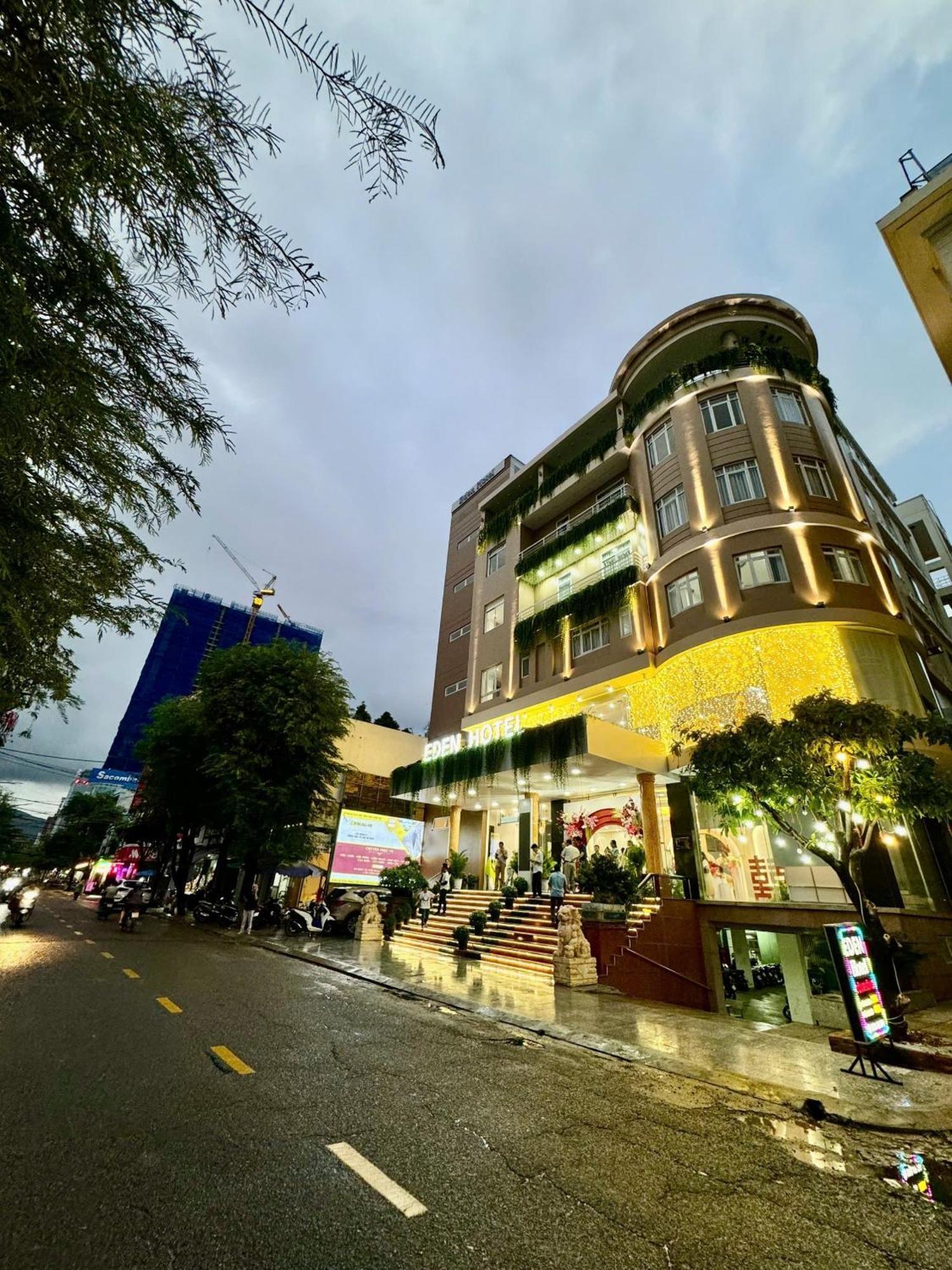 Eden Quy Nhon Hotel Экстерьер фото